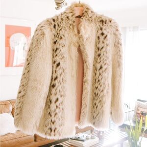 ✨ Glamorous Vintage Faux Fur Coat - Leopard/Lynx Print! 🐆🇺🇸
